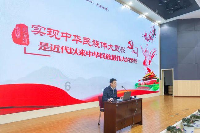 守护洛克王国的四圣王游戏画面